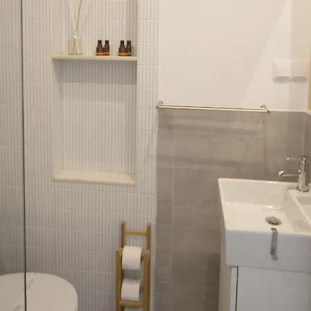 Amcf里斯本多莫斯74公寓 *